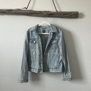 Gap Icon Denim Jacket with Washwell, size M